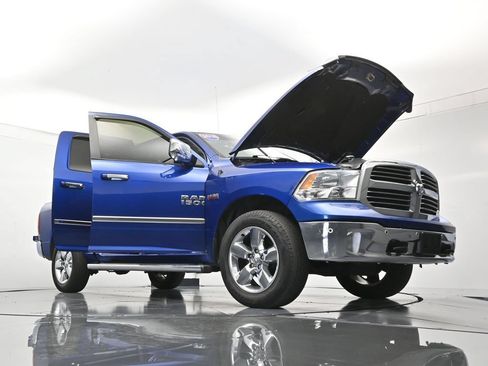 Used 2018 RAM 1500 Big Horn AWD/4WD image 50