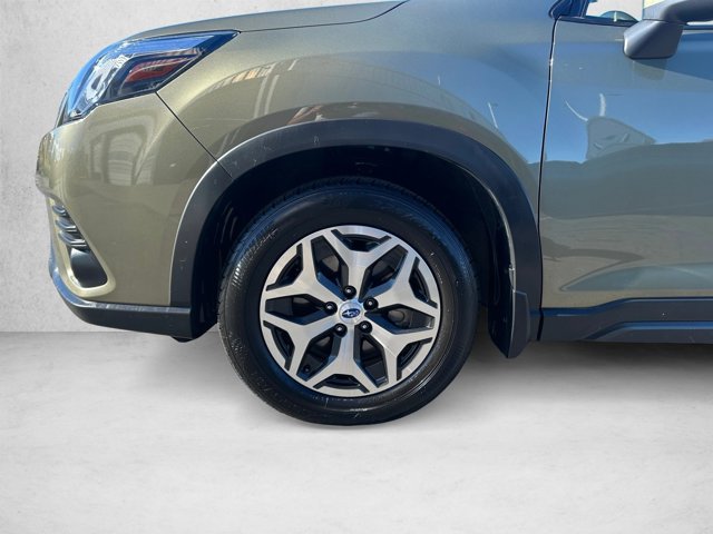Certified 2024 Subaru Forester Premium AWD/4WD image 27