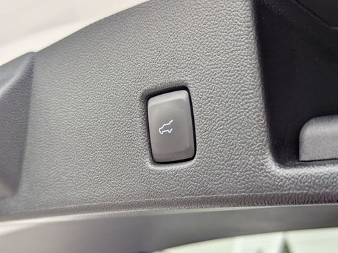 Used 2023 Ford Escape Active w/ Tech Pack #1 AWD/4WD image 30
