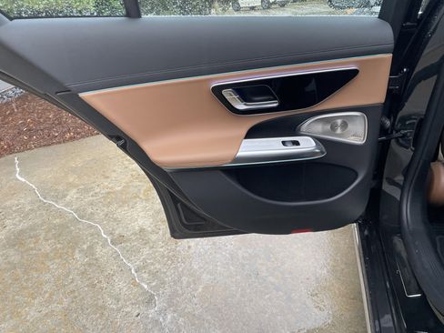 Certified 2025 Mercedes-Benz E 350 E 350 4MATIC Sedan image 39