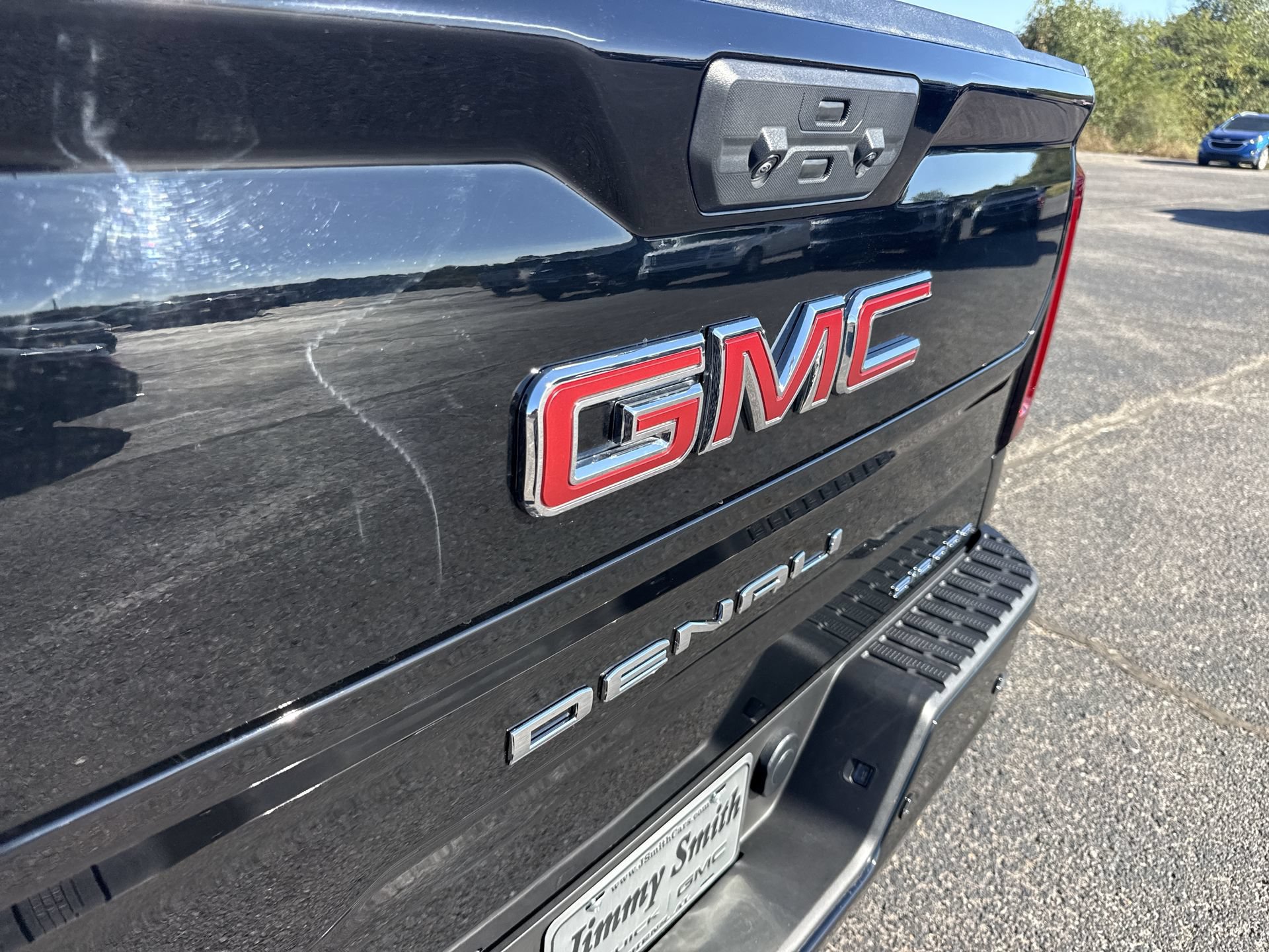Certified 2025 GMC Sierra 1500 Denali w/ Technology Package AWD/4WD image 38