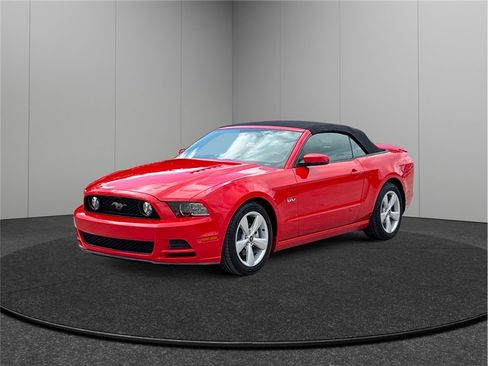 Used 2013 Ford Mustang GT Premium w/ Security Pkg image 4