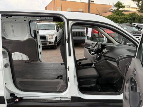 Used 2022 Ford Transit Connect XL FWD image 15