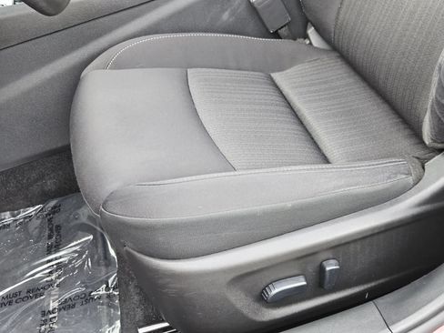 Used 2025 Nissan Altima 2.5 SV FWD image 22