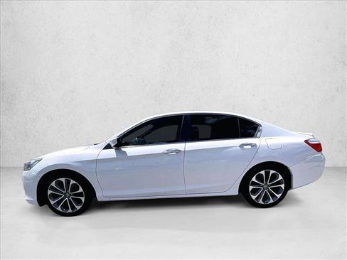 Used 2015 Honda Accord Sport image 6