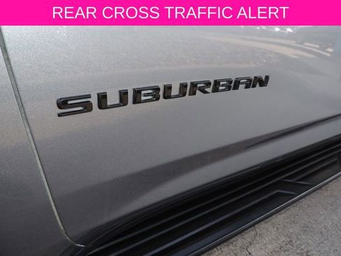 Certified 2022 Chevrolet Suburban RST w/ Luxury Package image 15