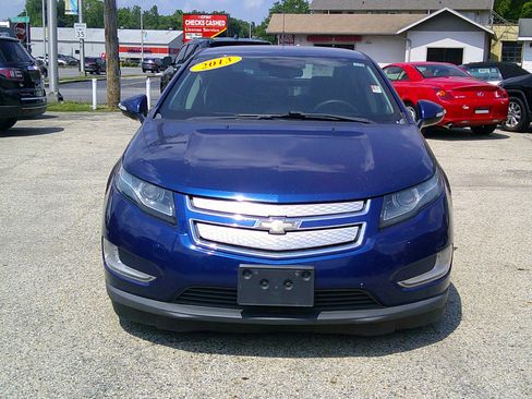 Used 2013 Chevrolet Volt image 2