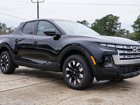 New 2026 Hyundai Santa Cruz SE FWD image 2