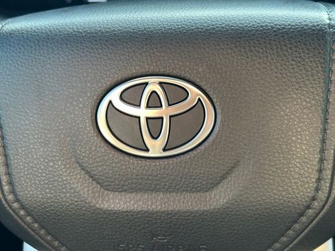 New 2026 Toyota Tacoma Limited AWD/4WD image 41