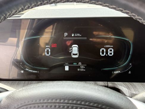 Used 2023 Kia Telluride EX image 18