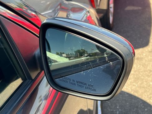 Used 2020 Ford Escape SE image 16