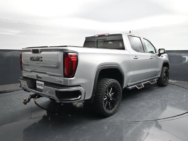 Used 2022 GMC Sierra 1500 AT4 w/ AT4 Preferred Package AWD/4WD image 3
