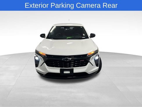 Used 2024 Chevrolet Trax RS image 10