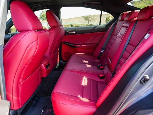 Used 2023 Lexus IS 350 F Sport RWD image 18