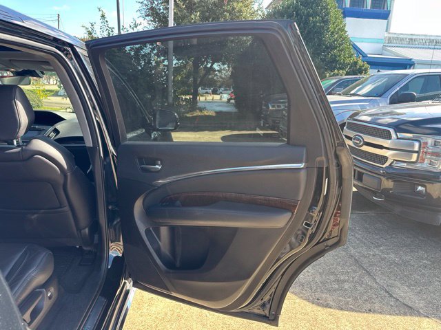Used 2017 Acura MDX w/ Technology Package AWD/4WD image 28
