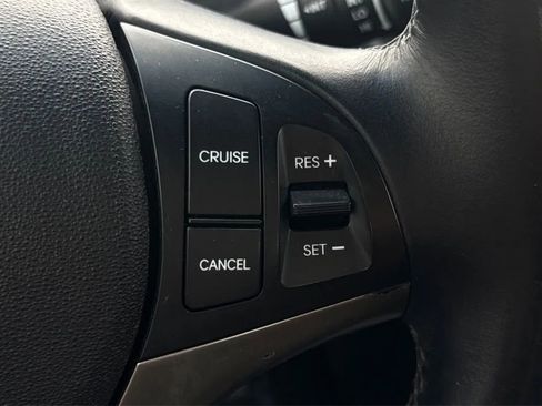Used 2014 Hyundai Genesis 3.8 RWD image 32