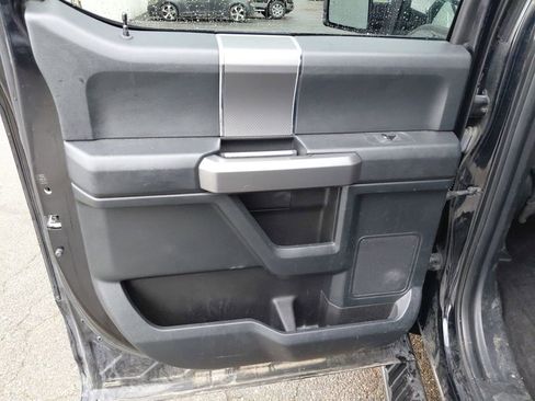 Used 2016 Ford F150 XLT w/ Equipment Group 302A Luxury AWD/4WD image 22