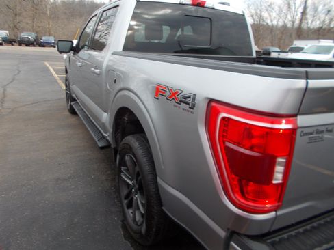 Used 2022 Ford F150 XLT w/ Equipment Group 302A High AWD/4WD image 4