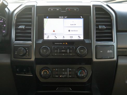 Used 2019 Ford F350 XLT w/ XLT Premium Package AWD/4WD image 15