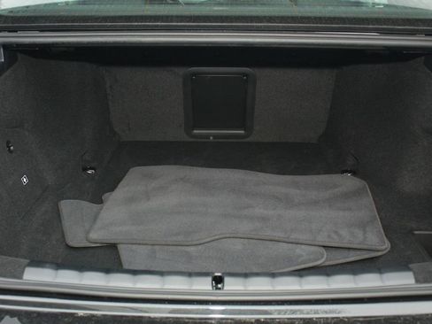 Used 2025 BMW i7 xDrive60 AWD/4WD image 7