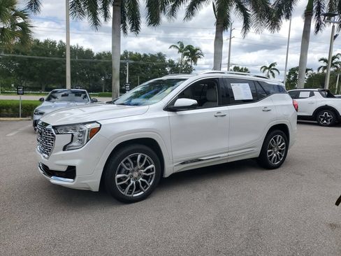 Certified 2023 GMC Terrain Denali w/ Denali Premium Package AWD/4WD image 2