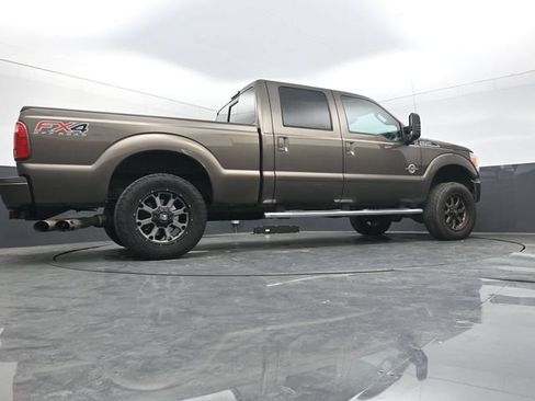 Used 2015 Ford F250 Lariat w/ Lariat Interior Package AWD/4WD image 47