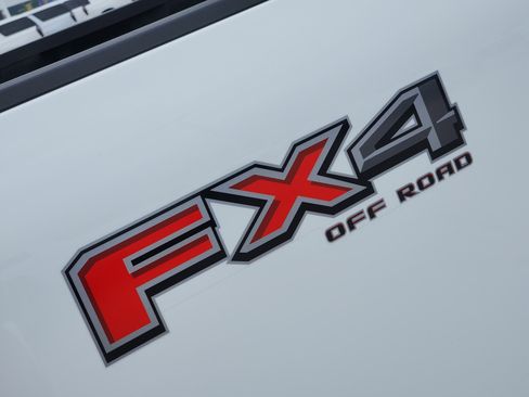 Certified 2024 Ford F250 XLT w/ FX4 Off-Road Package AWD/4WD image 13