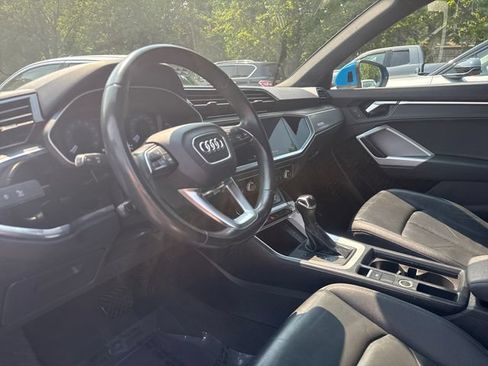 Used 2023 Audi Q3 2.0T Premium AWD/4WD image 9