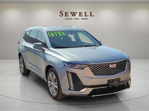 New 2025 Cadillac XT6 Premium Luxury w/ Technology Package image 7