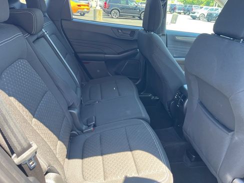 Used 2023 Ford Escape Active AWD/4WD image 11