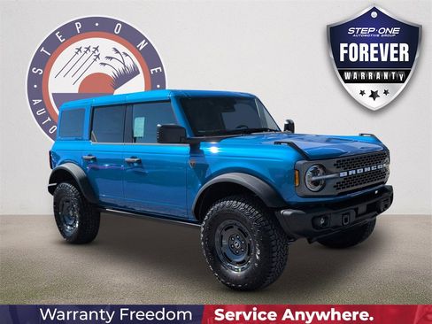 New 2025 Ford Bronco Badlands w/ Sasquatch Package image 1