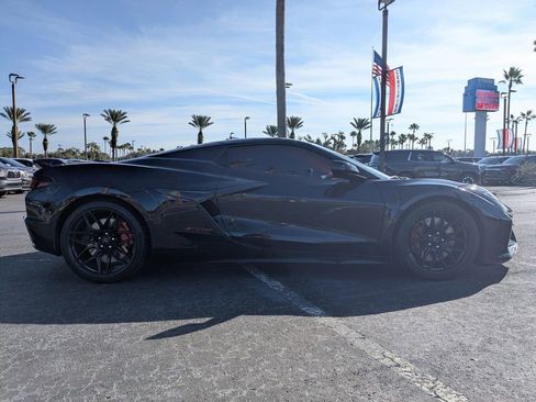 Used 2024 Chevrolet Corvette Z06 image 3