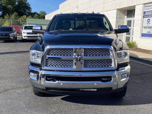 Used 2018 RAM 3500 Laramie AWD/4WD image 2