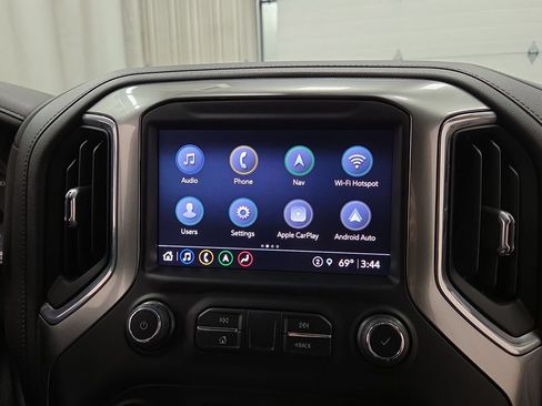 Used 2022 Chevrolet Silverado 1500 LTZ AWD/4WD image 14