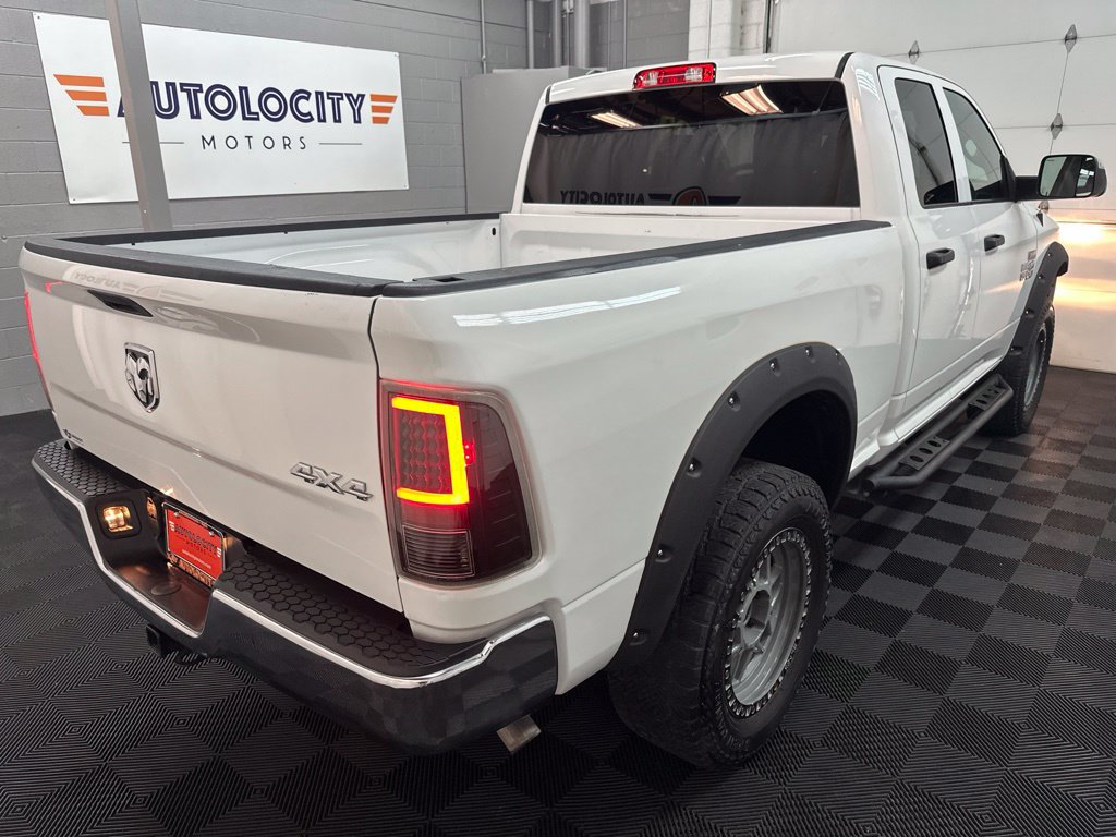 Used 2019 RAM 1500 Express AWD/4WD image 9