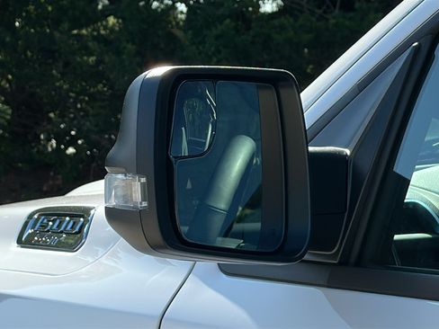 Used 2025 RAM 1500 Big Horn AWD/4WD image 12