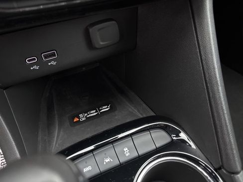 Used 2024 Buick Encore GX Sport Touring w/ Advanced Technology Package AWD/4WD image 36