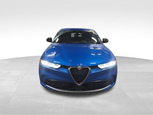 Used 2024 Alfa Romeo Tonale Ti image 2