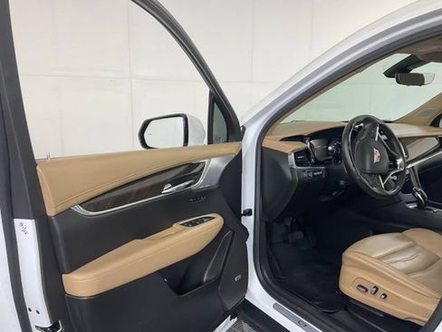 Used 2025 Cadillac XT6 Premium Luxury w/ Platinum Package AWD/4WD image 21