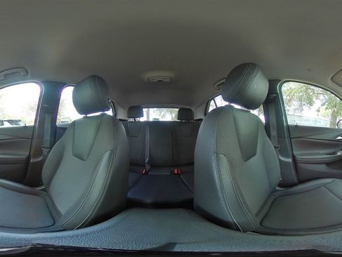 Used 2025 Buick Encore GX Preferred FWD image 39