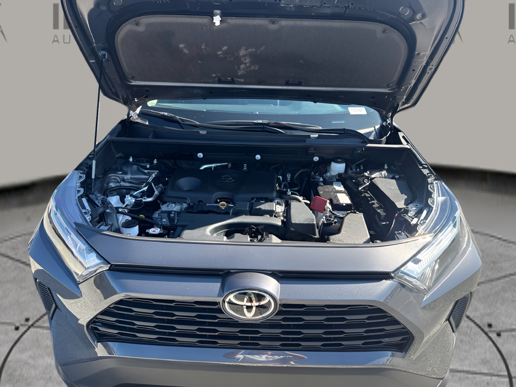 Used 2023 Toyota RAV4 XLE AWD/4WD image 27