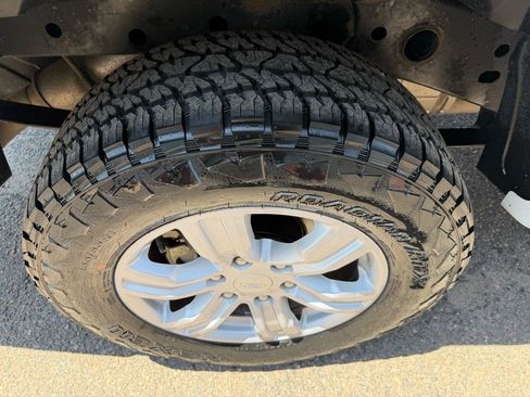 Used 2019 Ford Ranger XLT w/ Equipment Group 301A Mid AWD/4WD image 36