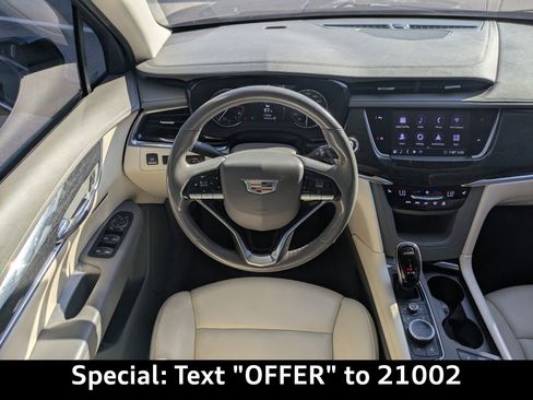 Used 2020 Cadillac XT6 Premium Luxury w/ LPO, Floor Liner Package image 19