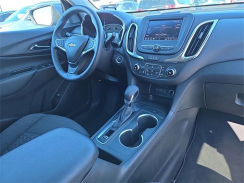 Used 2024 Chevrolet Equinox LT image 16