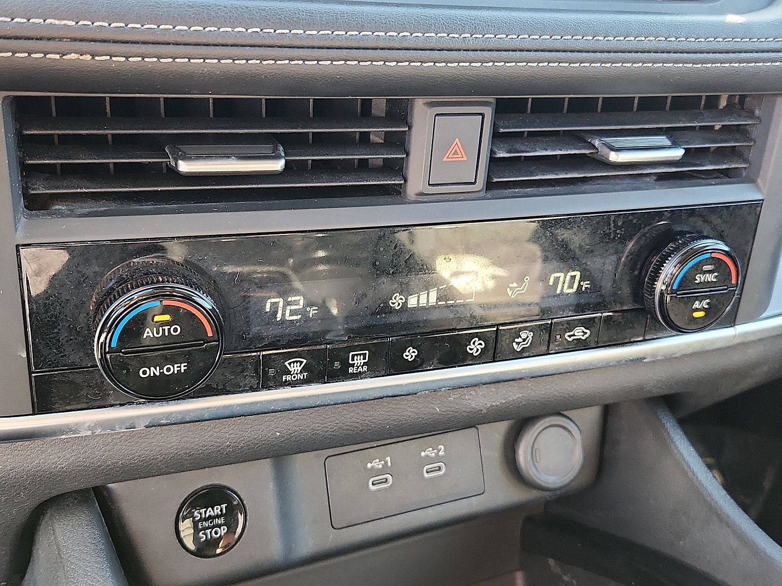 Used 2025 Nissan Rogue SV AWD/4WD image 15