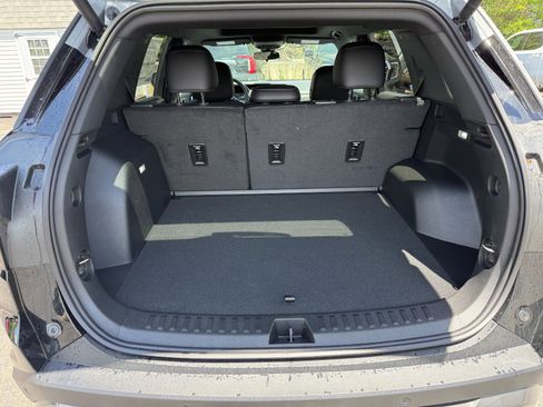 New 2026 GMC Terrain Elevation w/ Elevation Premium Package image 18