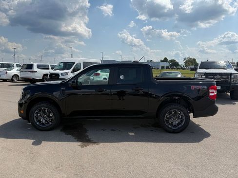 New 2025 Ford Maverick XLT w/ XLT Luxury Package image 39