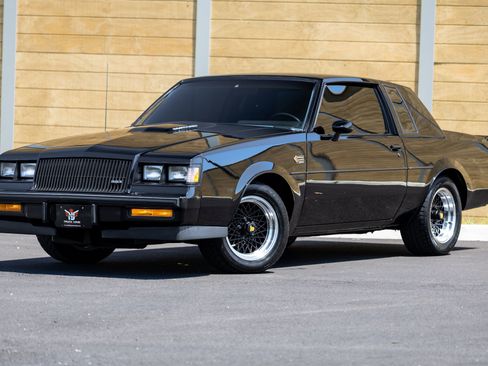 Used 1987 Buick Regal Coupe RWD image 1
