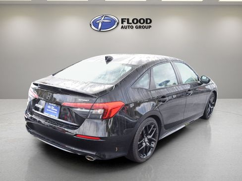 Used 2022 Honda Civic Sport image 4