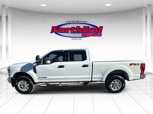 Used 2022 Ford F250 XLT w/ FX4 Off-Road Package AWD/4WD image 6